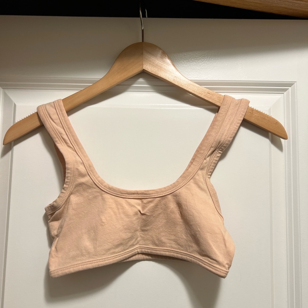 ARQ Wide-Strap Bra